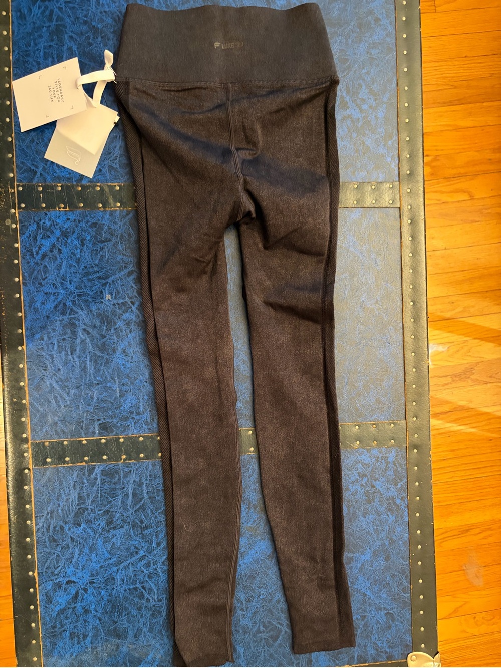 Fabletics Luxe360 Collection - Picture 4 of 4
